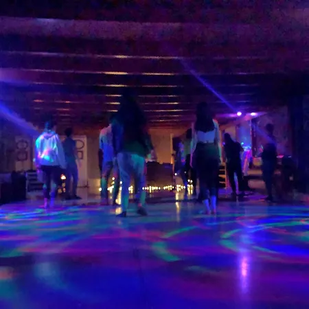 Mas De La Montana Del Cocodrilo *