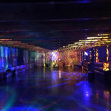 Mas De La Montana Del Cocodrilo