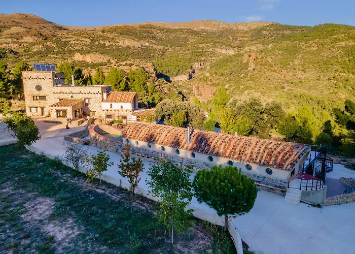 Mas De La Montana Del Cocodrilo * Puertomingalvo